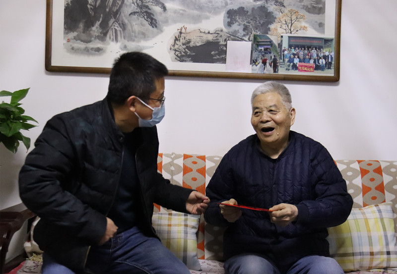 杨利峰看望赵玉民_副本.jpg